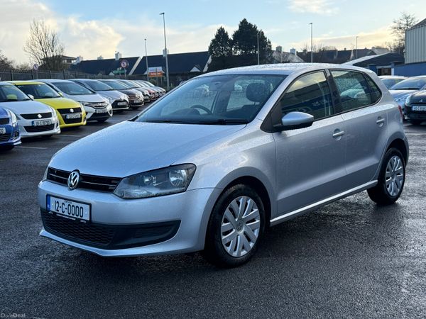 Volkswagen Polo Hatchback, Petrol, 2012, Silver