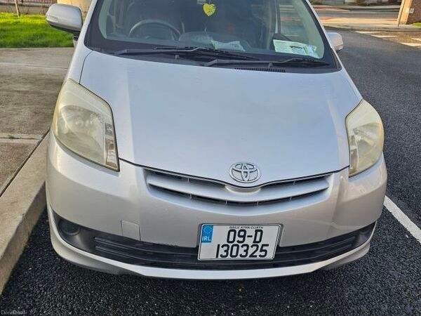 Toyota Passo MPV, Petrol, 2009, Silver