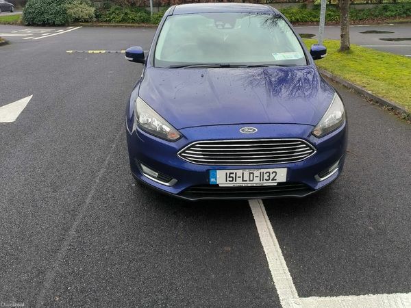 Ford Focus Hatchback, Petrol, 2015, Blue