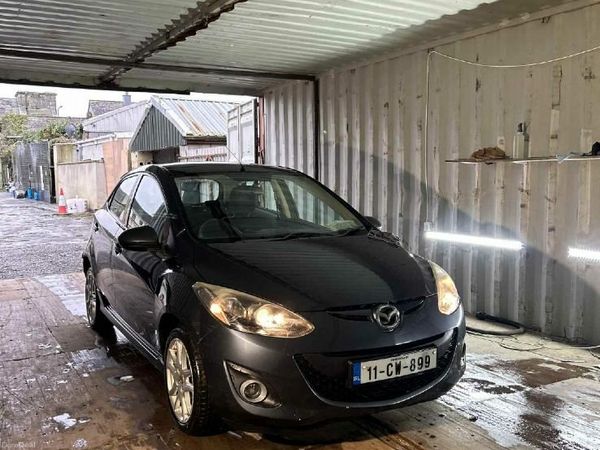 Mazda Mazda2 Hatchback, Petrol, 2011, Grey