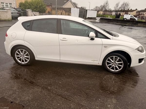 SEAT Leon Hatchback, Diesel, 2011, White