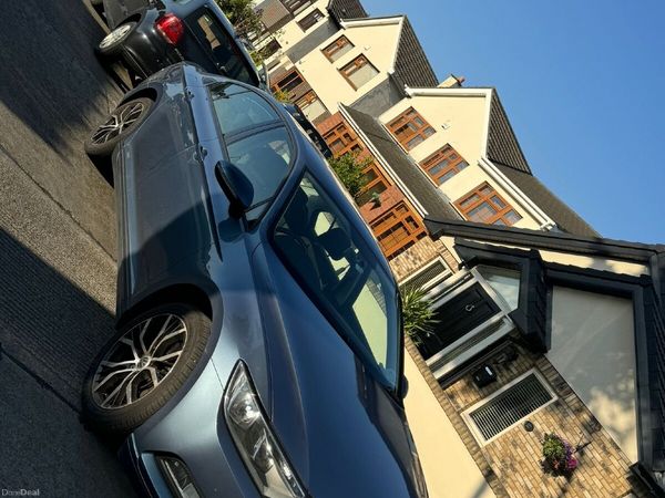 Volkswagen Passat Saloon, Diesel, 2015, Blue