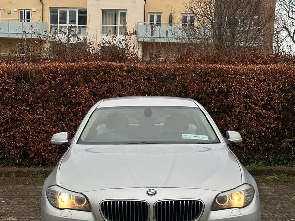 BMW 5-Series Saloon, Diesel, 2011, Silver