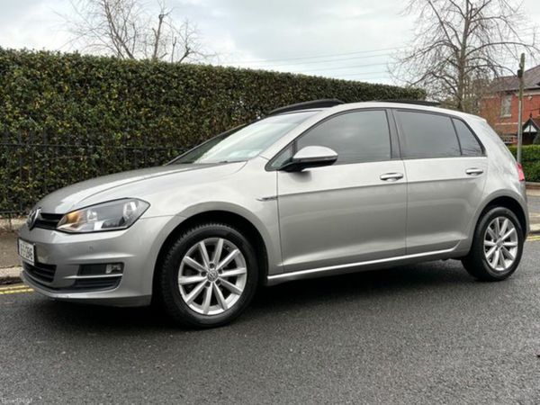 Volkswagen Golf Estate, Petrol, 2016, Silver