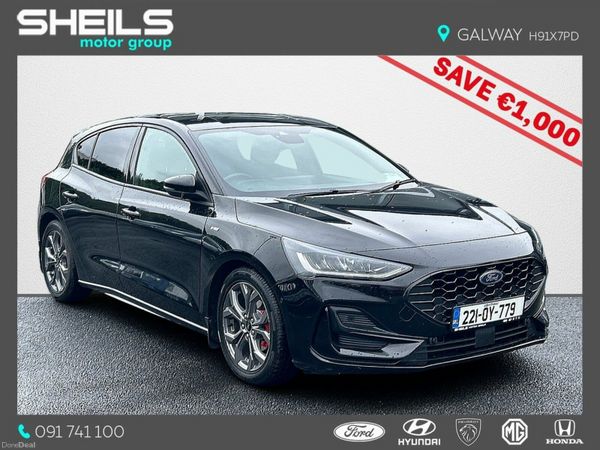 Ford Focus Hatchback, Diesel, 2022, Black