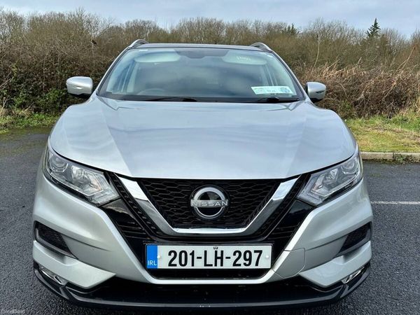 Nissan Qashqai MPV, Petrol, 2020, Grey
