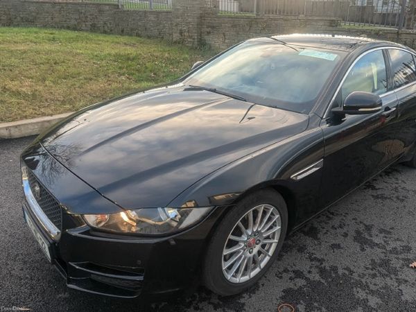 Jaguar XE Saloon, Diesel, 2017, Black