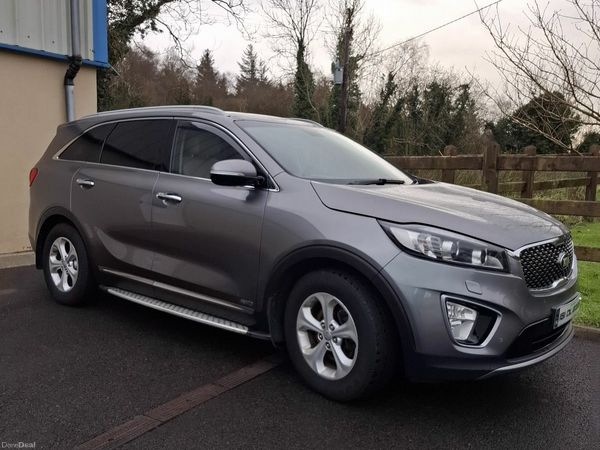 Kia Sorento SUV, Diesel, 2015, Grey