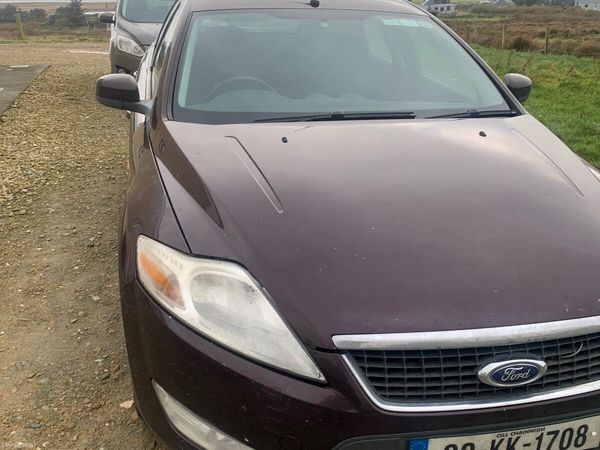 Ford Mondeo Hatchback, Diesel, 2009, Red