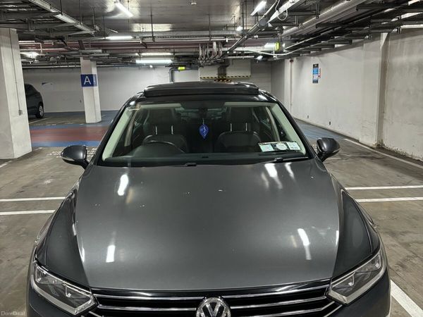 Volkswagen Passat Saloon, Diesel, 2016, Grey