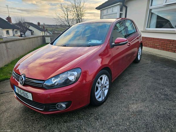 Volkswagen Golf Hatchback, Diesel, 2010, Red