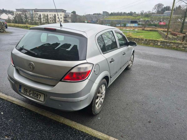 Vauxhall Astra Hatchback, Diesel, 2008, Silver