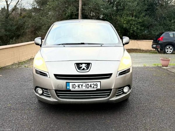 Peugeot 5008 MPV, Diesel, 2010, Beige