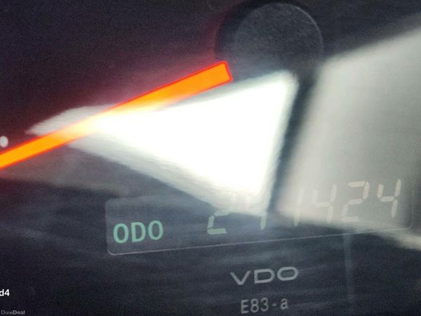 Toyota Corolla Saloon, Petrol, 2005, Silver