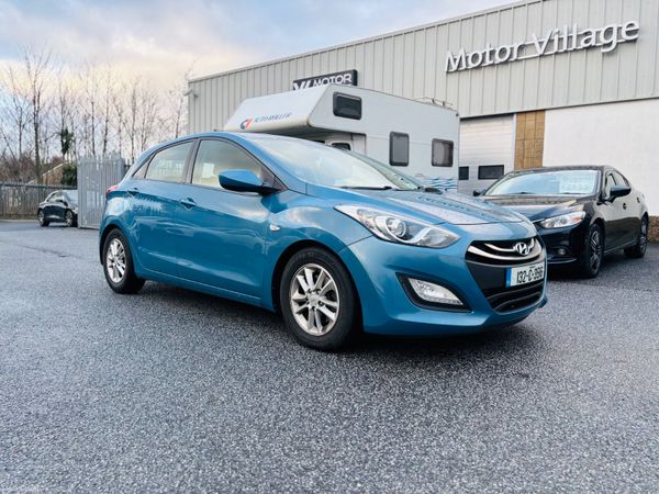 Hyundai i30 Hatchback, Diesel, 2013, Blue