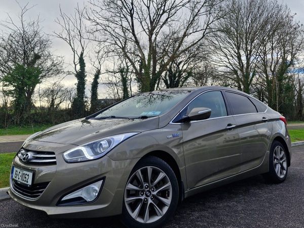 Hyundai i40 Saloon, Diesel, 2015, Beige