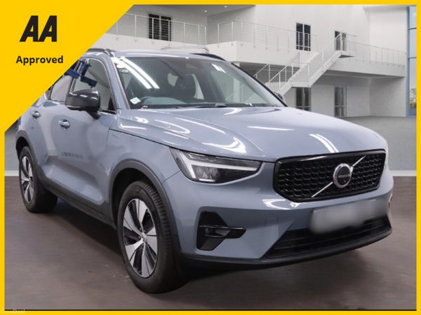 Volvo XC40 SUV, Petrol Plug-in Hybrid, 2023, Grey