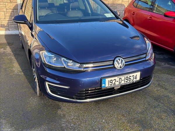 Volkswagen Golf Estate, Electric, 2019, Blue