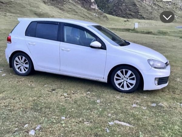 Volkswagen Golf Hatchback, Diesel, 2011, White