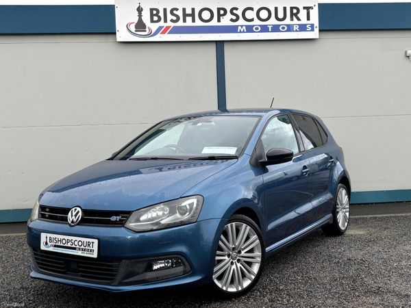 Volkswagen Polo Hatchback, Petrol, 2016, Blue