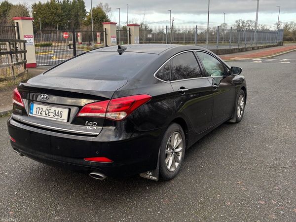 Hyundai i40 Saloon, Diesel, 2017, Black