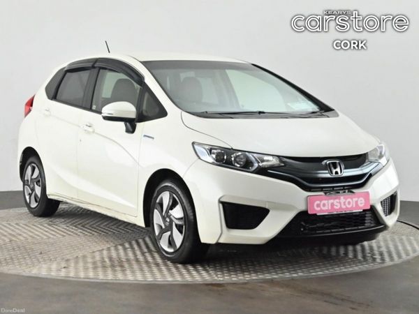 Honda Fit Hatchback, Petrol Hybrid, 2015, White