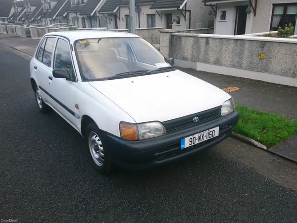 Toyota Starlet Hatchback, Petrol, 1990, White