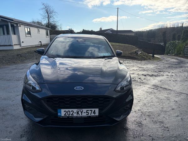 Ford Focus Hatchback, Diesel, 2020, Blue