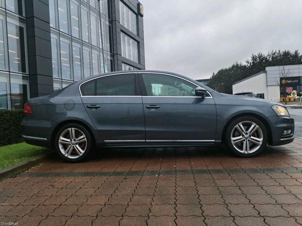 Volkswagen Passat Saloon, Diesel, 2015, Grey