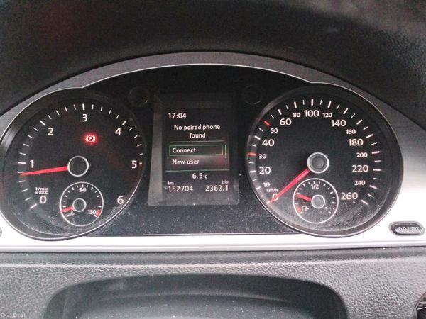 Volkswagen Passat Saloon, Diesel, 2015, Grey