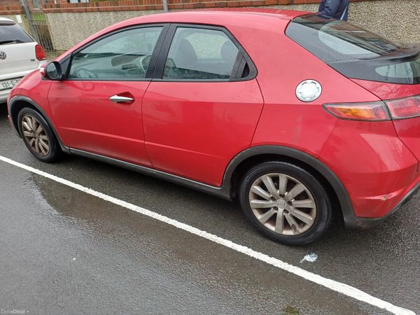 Honda Civic Hatchback, Petrol, 2009, Red
