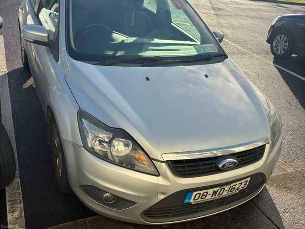 Ford Focus Hatchback, Petrol, 2008, Silver