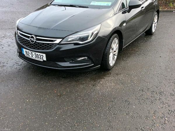 Opel Astra Hatchback, Diesel, 2016, Black