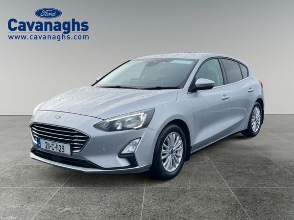 Ford Focus Hatchback, Diesel, 2021, Grey