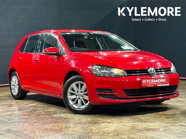 Volkswagen Golf Hatchback, Petrol, 2016, Red