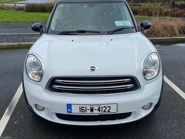 Mini Cooper Hatchback, Diesel, 2016, White