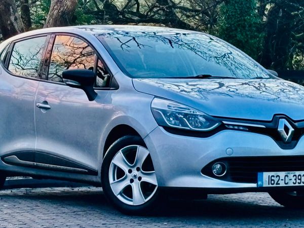 Renault Clio Hatchback, Petrol, 2016, Silver