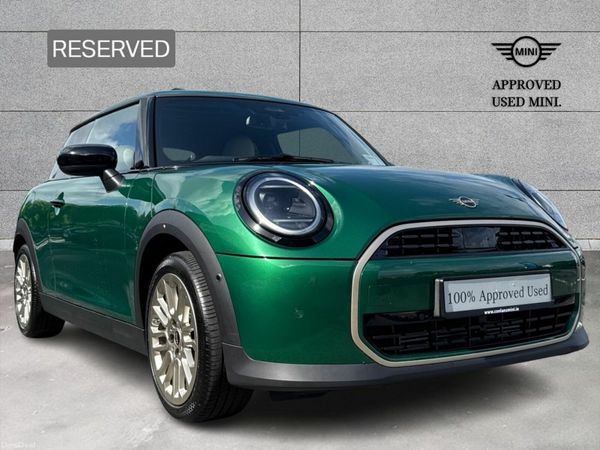 Mini Cooper Hatchback, Petrol, 2025, Green