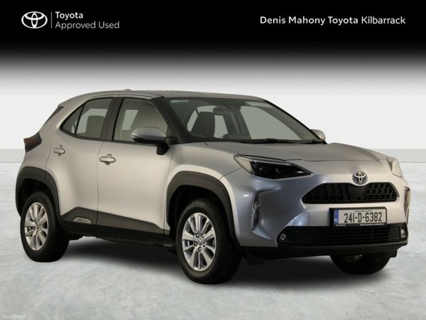 Toyota Yaris Cross Hatchback, Petrol Hybrid, 2024, Grey