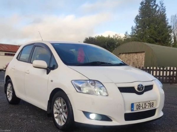 Toyota Auris Hatchback, Petrol, 2008, White