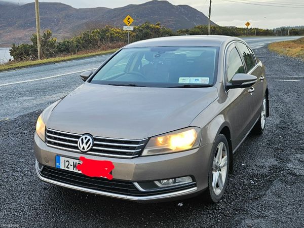 Volkswagen Passat Saloon, Diesel, 2012, Bronze