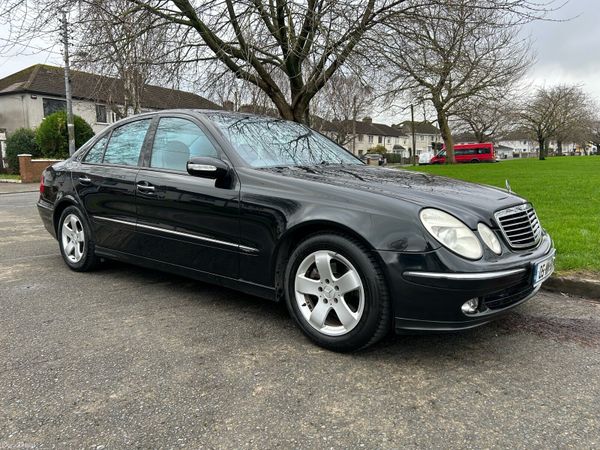 Mercedes-Benz E-Class Saloon, Petrol, 2005, Black
