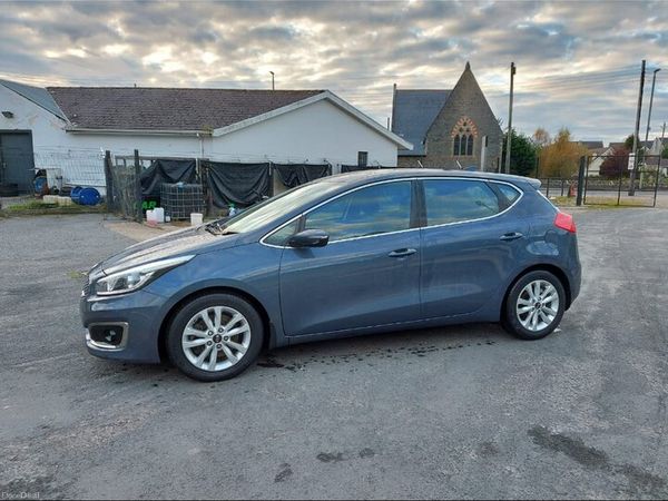 Kia Ceed Hatchback, Petrol, 2017, Blue