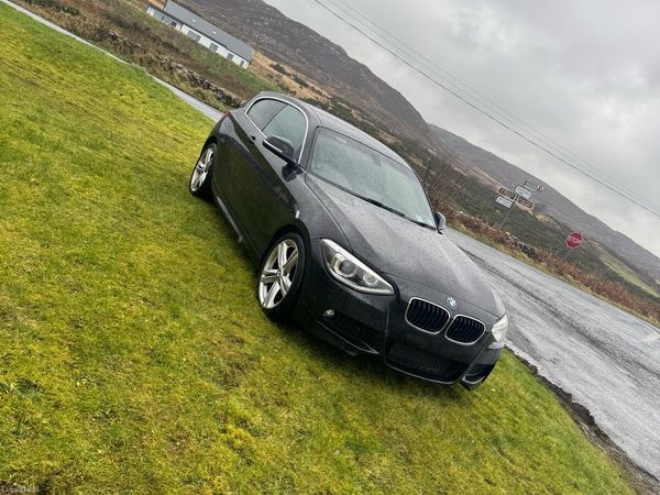 BMW 1-Series Hatchback, Diesel, 2015, Black