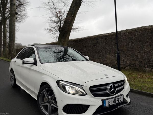 Mercedes-Benz 220 Saloon, Diesel, 2016, White