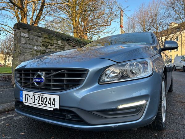 Volvo S60 Saloon, Diesel, 2017, Blue