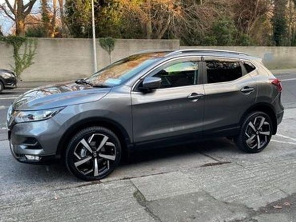 Nissan Qashqai MPV, Diesel, 2019, Grey