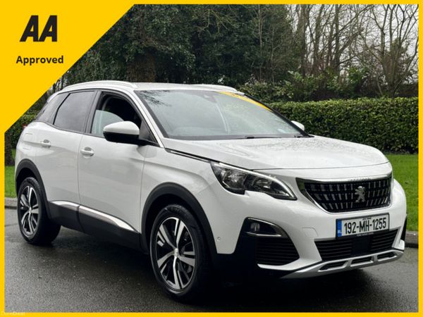 Peugeot 3008 MPV, Petrol, 2019, White