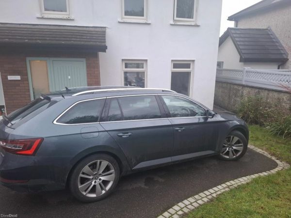 Skoda Superb Estate, Diesel, 2017, Grey