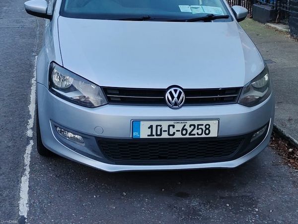 Volkswagen Polo Hatchback, Diesel, 2010, Silver
